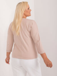 pol_pl_Bezowa-damska-bluzka-plus-size-z-aplikacja-407944_3