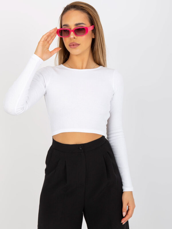 pol_pl_Biala-prazkowana-bluzka-basic-z-wiazaniem-RUE-PARIS-388208_5