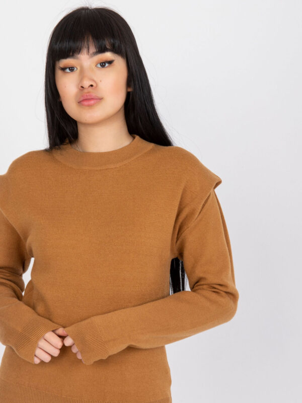 Sweter camelowy EM-SW-KL2070.25P