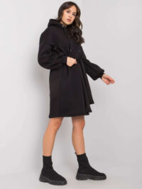 pol_pl_Czarna-sukienka-dresowa-z-paskiem-Raella-380786_4