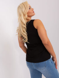 pol_pl_Czarny-damski-top-plus-size-bez-rekawow-401235_5