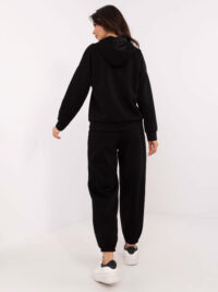 pol_pl_Czarny-dresowy-komplet-damski-z-bluza-z-kapturem-411186_3