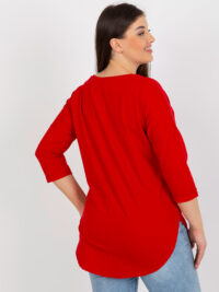 pol_pl_Czerwona-bawelniana-bluzka-plus-size-basic-z-rekawem-3-4-395363_5