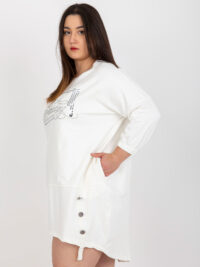 pol_pl_Ecru-asymetryczna-sukienka-plus-size-z-bawelny-398920_5