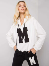 pol_pl_Ecru-czarny-komplet-z-naszywka-Danielle-381353_4