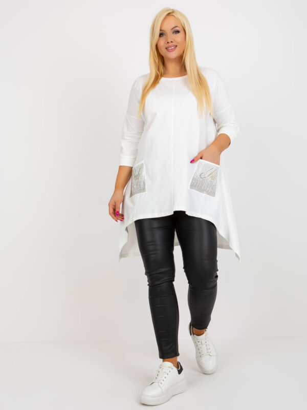 pol_pl_Ecru-dluga-bluzka-plus-size-z-kieszeniami-398150_3 pol_pl_Ecru-dluga-bluzka-plus-size-z-kieszeniami-398150_3