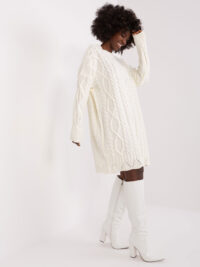 pol_pl_Ecru-dzianinowa-sukienka-w-warkoczowy-splot-RUE-PARIS-404638_4