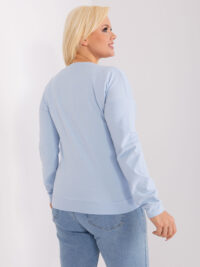 pol_pl_Jasnoniebieska-damska-bluzka-plus-size-z-bawelny-405402_2