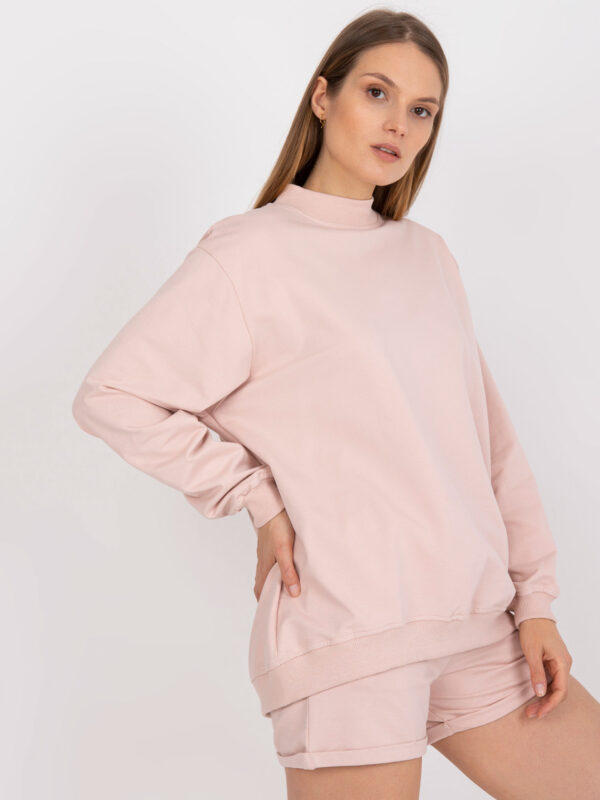pol_pl_Jasnorozowa-dresowa-bluza-basic-z-bawelny-385848_3