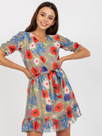 pol_pl_Khaki-sukienka-mini-w-kwiaty-z-krotkim-rekawem-Blake-387769_2