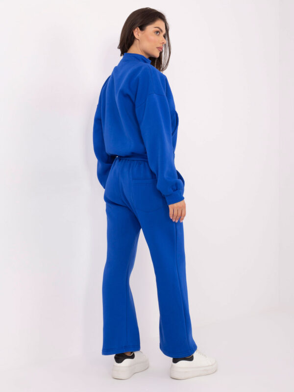 pol_pl_Kobaltowy-ocieplany-komplet-z-bluza-kangurka-380957_2 pol_pl_Kobaltowy-ocieplany-komplet-z-bluza-kangurka-380957_2