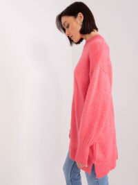 pol_pl_Koralowy-dlugi-sweter-z-dzianiny-402560_2