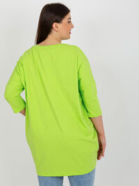 pol_pl_Limonkowa-dluzsza-bluzka-plus-size-z-rekawem-3-4-395391_5