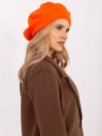 pol_pl_Pomaranczowy-damski-beret-dzianinowy-410973_5